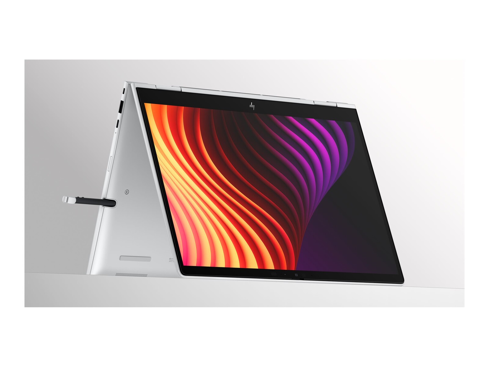 HP EliteBook 8 G2i Flip 13 Intel Core Ultra 7 355 13,3-palčni WUXGA 16 GB 512 GB Windows 11 Pro